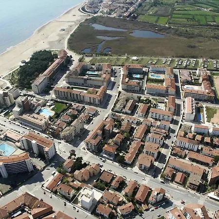 דירה Beachfront In With Pool ל'אסטרטיט